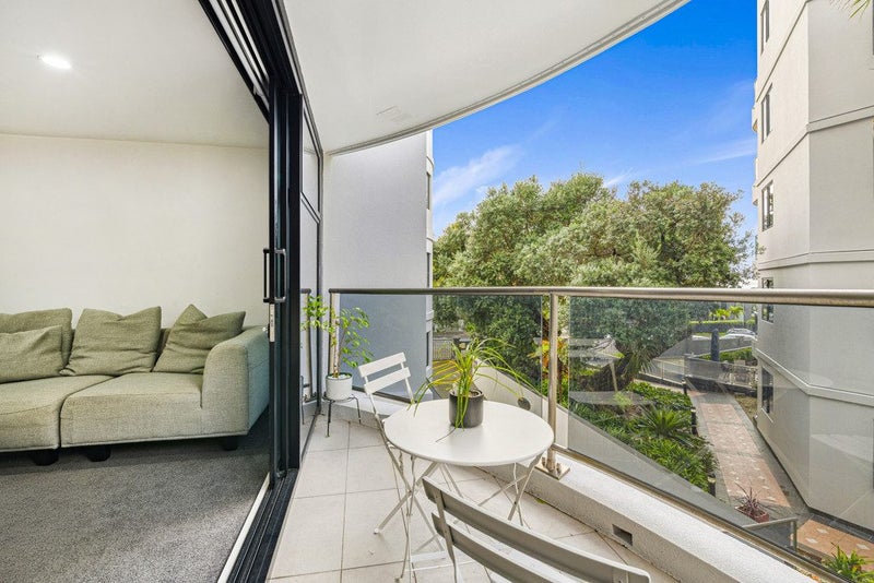 1E/175 Hurstmere Road, Takapuna, Auckland - Carousel 1