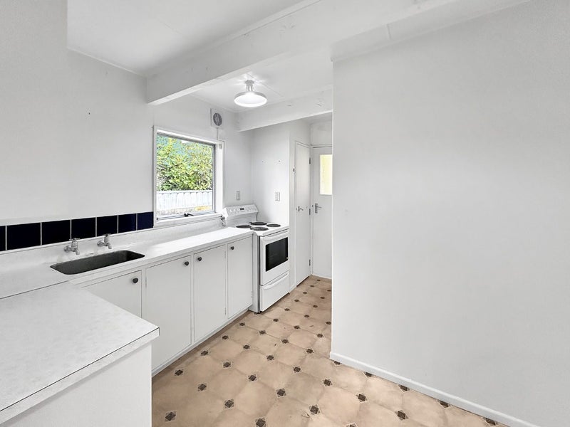 10B Devon Place, Roslyn, Palmerston North - Carousel 2