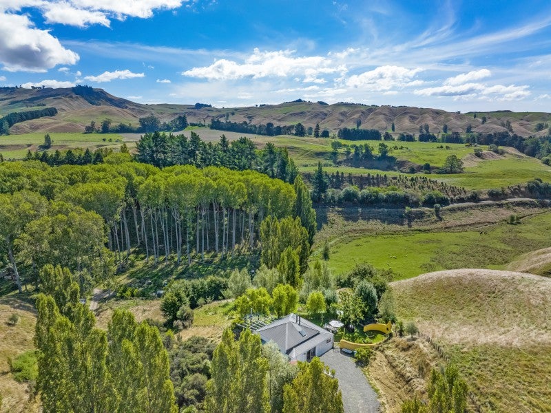 561 Maraetotara Road, Maraetotara - Carousel 1