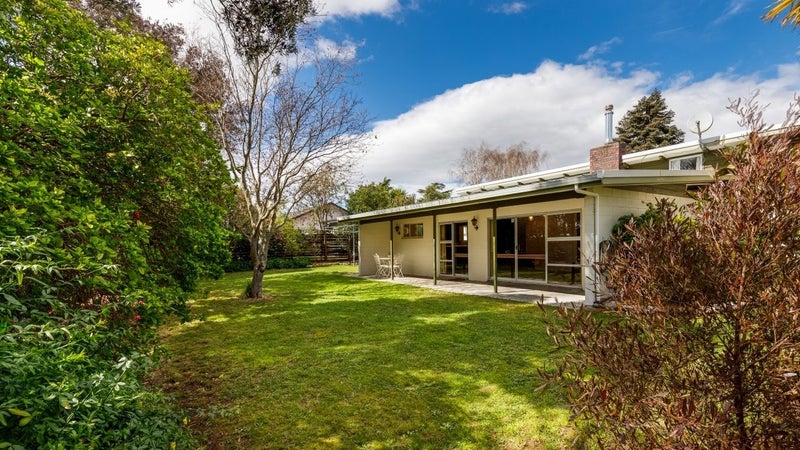 25 Brydon Street, Renwick - Carousel 1