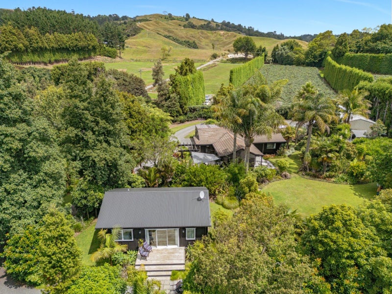 3 Hayward Road, Tauranga - Carousel 38