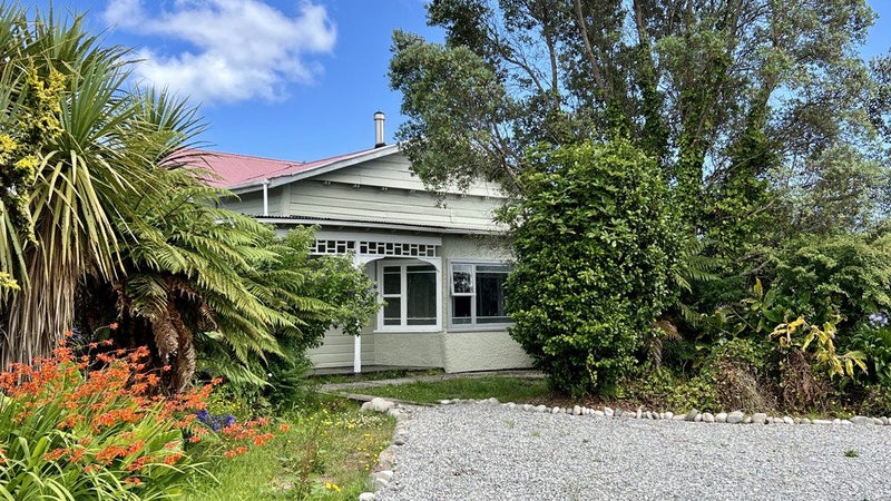 31 Brougham Street, Westport, Westport - Carousel 2