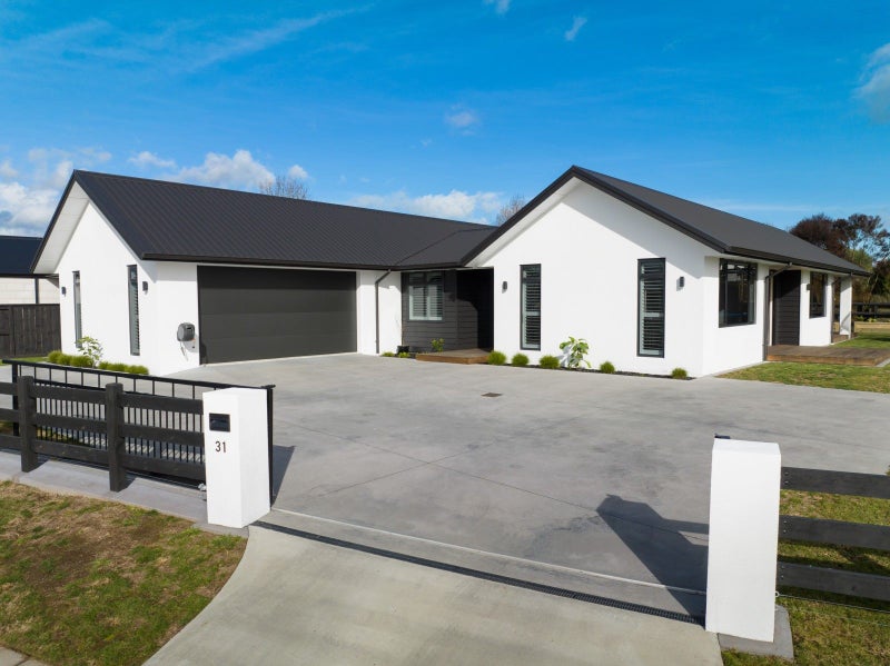 31 Kaimai Drive, Matamata, Matamata - Carousel 1