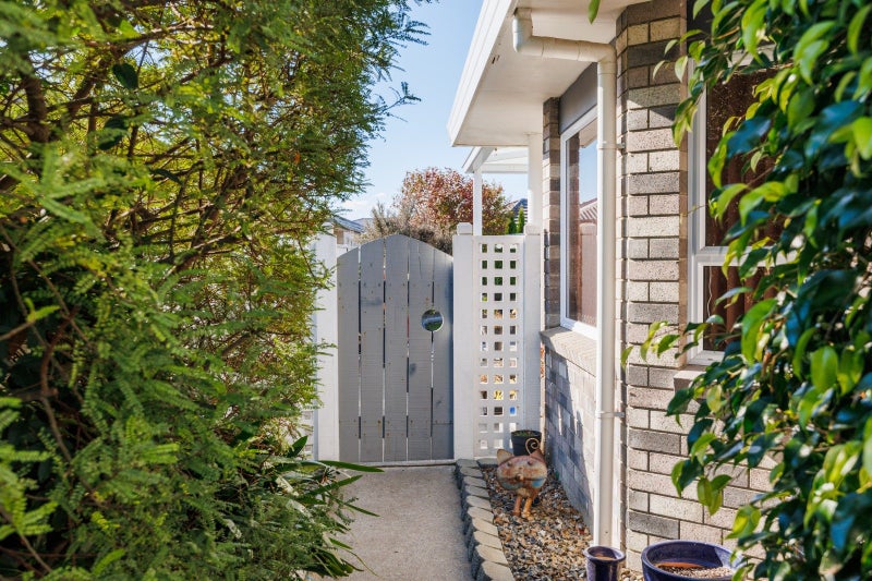 12 Lancewood Lane, Roslyn, Palmerston North - Carousel 18