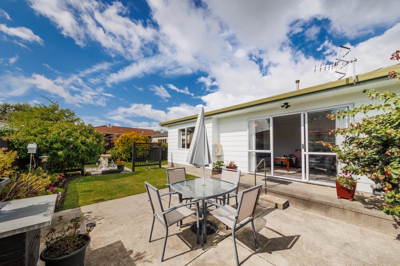 58A Geraldine Crescent, Cloverlea, Palmerston North - Carousel 2
