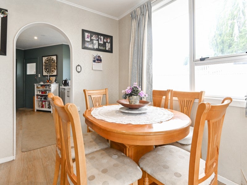 533 Lowe Street, Camberley, Hastings - Carousel 20