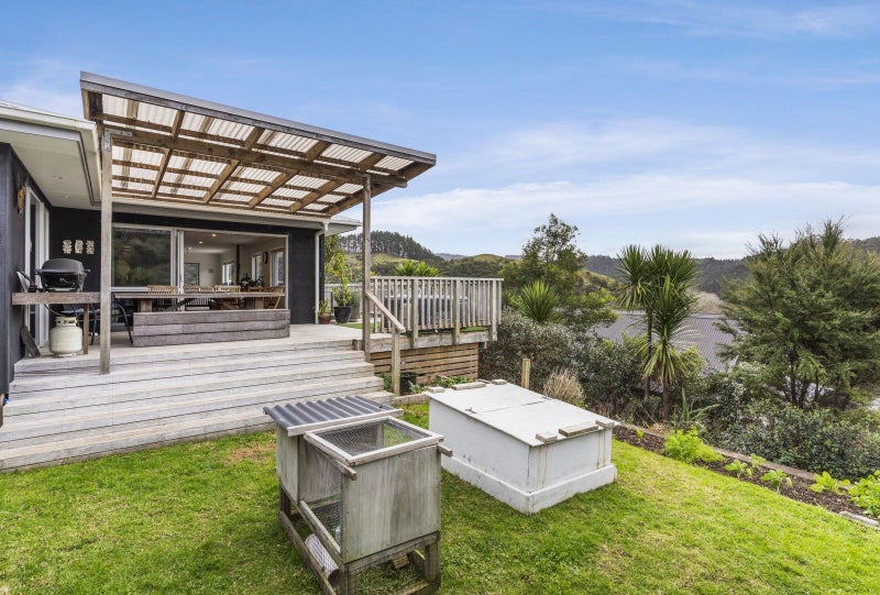 127 Te Tutu Street, Whangamata - Carousel 26