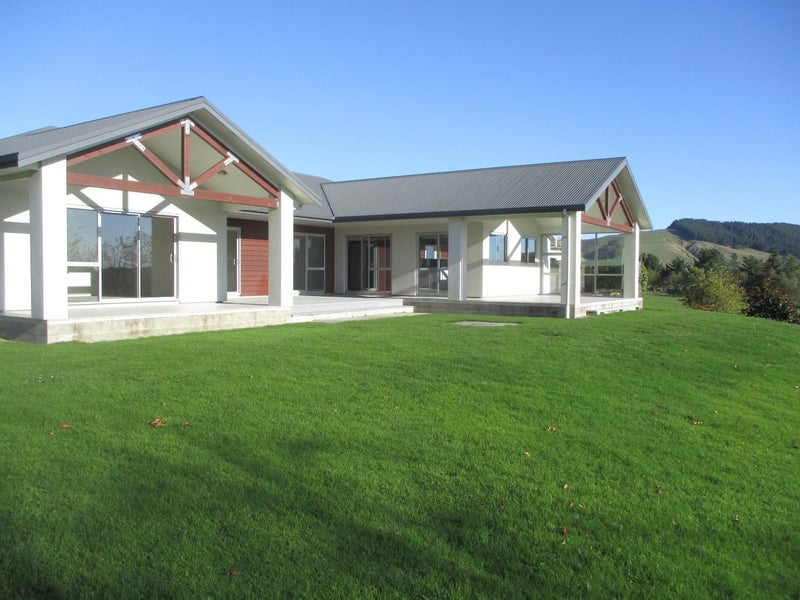 63 Manakau Heights Drive, Manakau, Otaki - Carousel 1