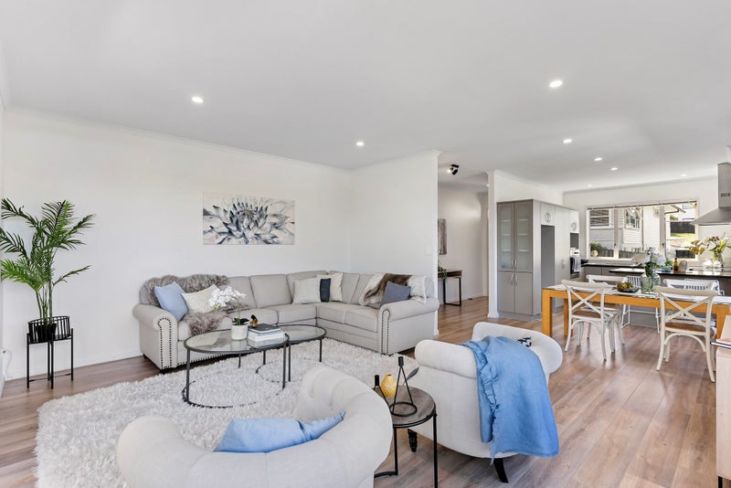 43A Patons Road, Howick, Auckland - Carousel 2