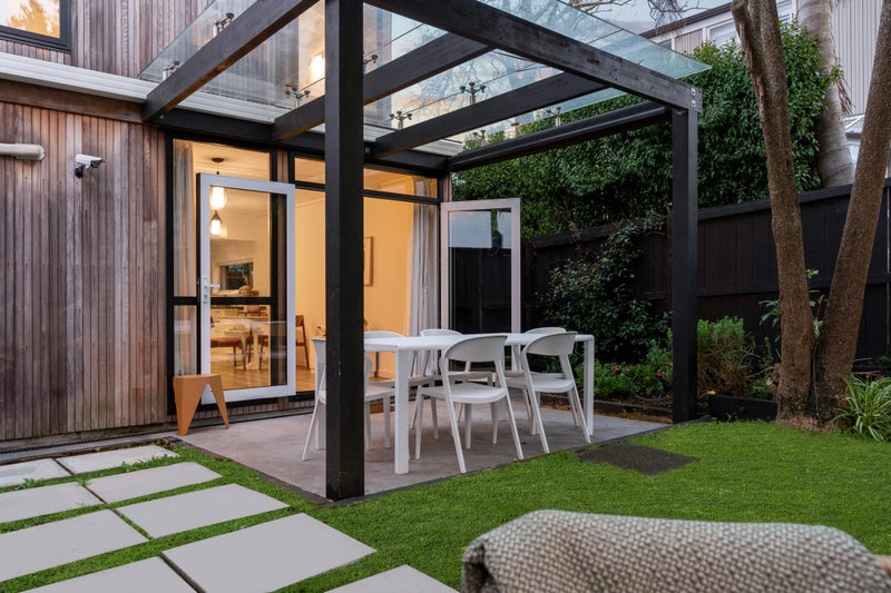 3/47 Cardwell Street, Onehunga, Auckland - Carousel 1