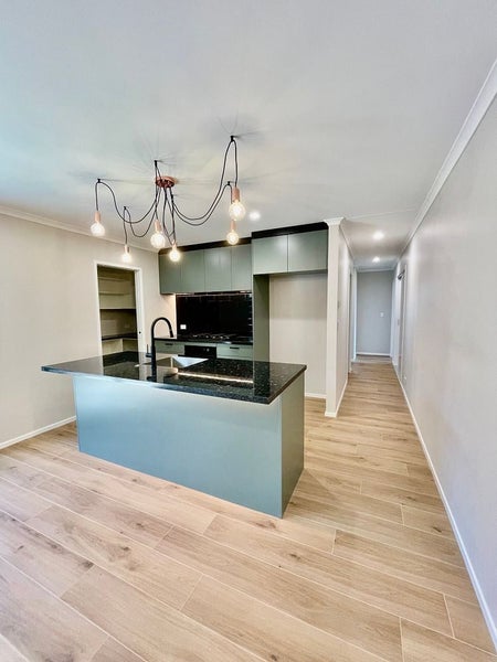 21 Road For Dp 588318 - Carousel 22