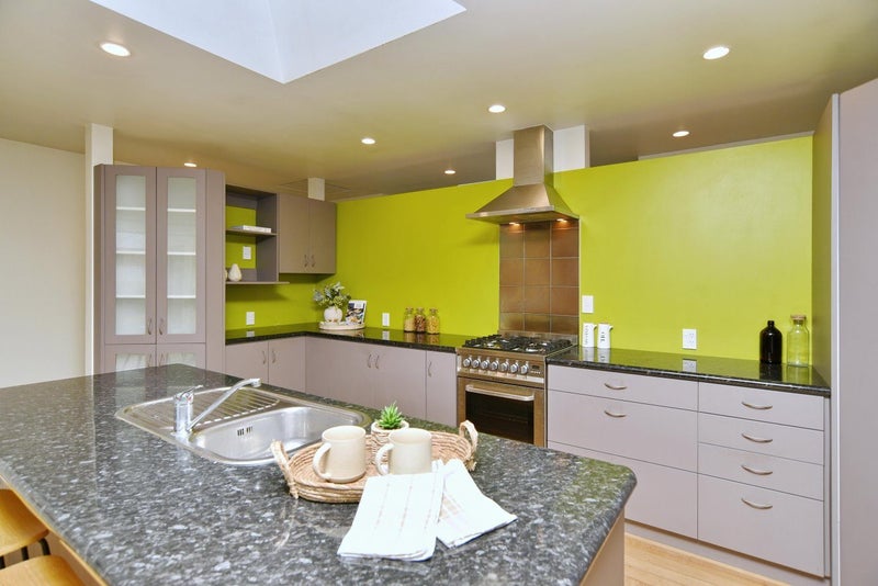 46 Rushmore Drive, Belfast, Christchurch - Carousel 2