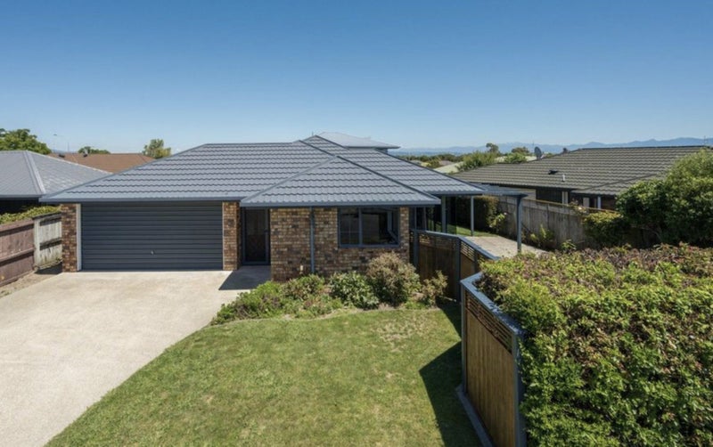 3 Mary Ann Muller Crescent, Stoke, Nelson - Carousel 1