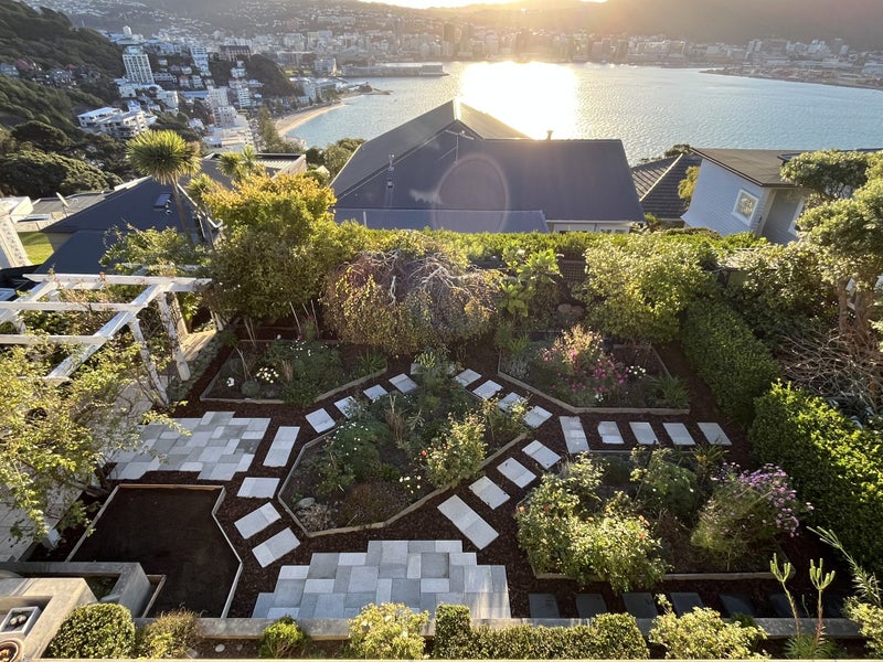 45 The Crescent, Roseneath, Wellington - Carousel 2