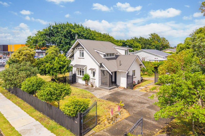 222 Guyton Street, Gonville, Whanganui - Carousel 1