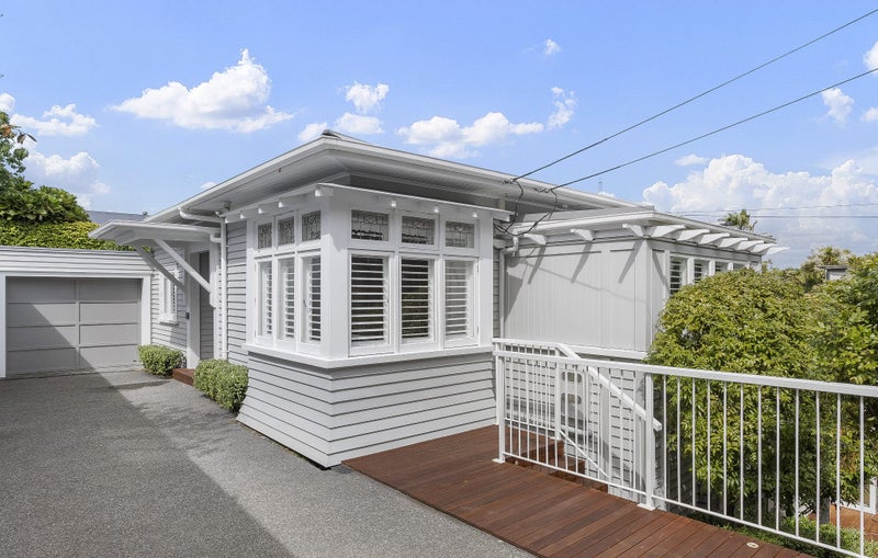13 Glenalmond Road, Mount Eden, Auckland - Carousel 1