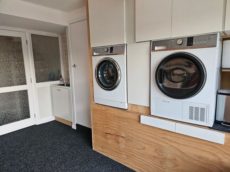 38 Windsor Road, Maeroa, Hamilton - Carousel 13