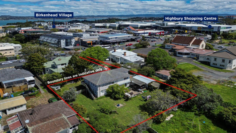 233 Onewa Road, Birkenhead, Auckland - Carousel 1