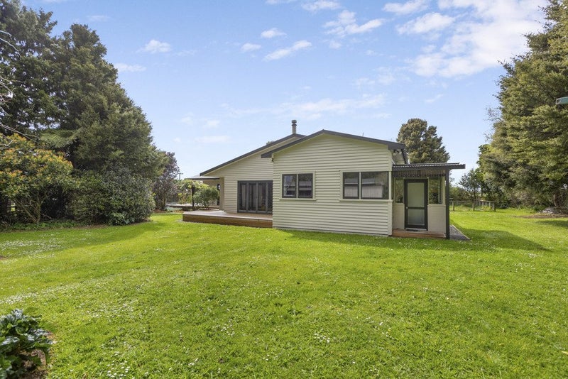 300 Awai Road, Tarurutangi - Carousel 2
