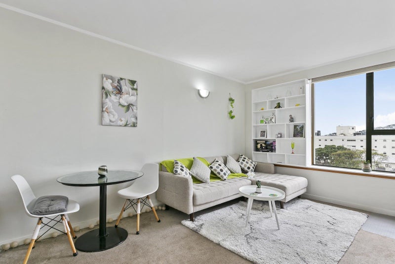 58/70 Hobson Street, Thorndon, Wellington - Carousel 2