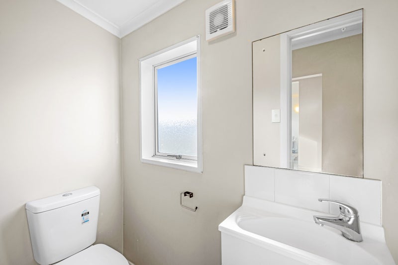 1/13 Frederick Street, Waltham, Christchurch - Carousel 15