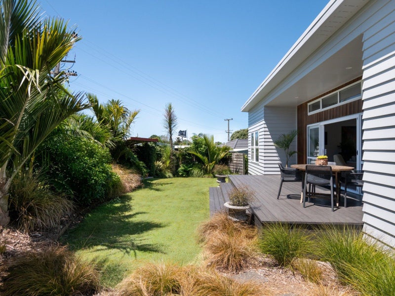 53 Athenree Road, Athenree, Katikati - Carousel 1
