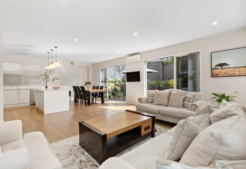 93A White Swan Road, Mount Roskill, Auckland - Carousel 2