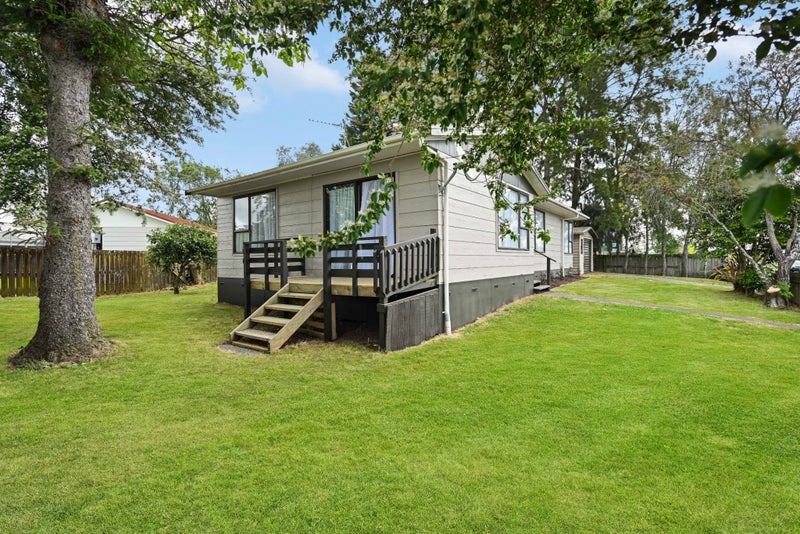 17 Crawshaw Drive, Nawton, Hamilton - Carousel 2