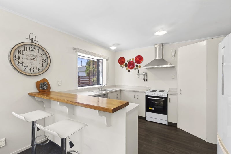 5B Awatea Place, Tahunanui, Nelson - Carousel 2