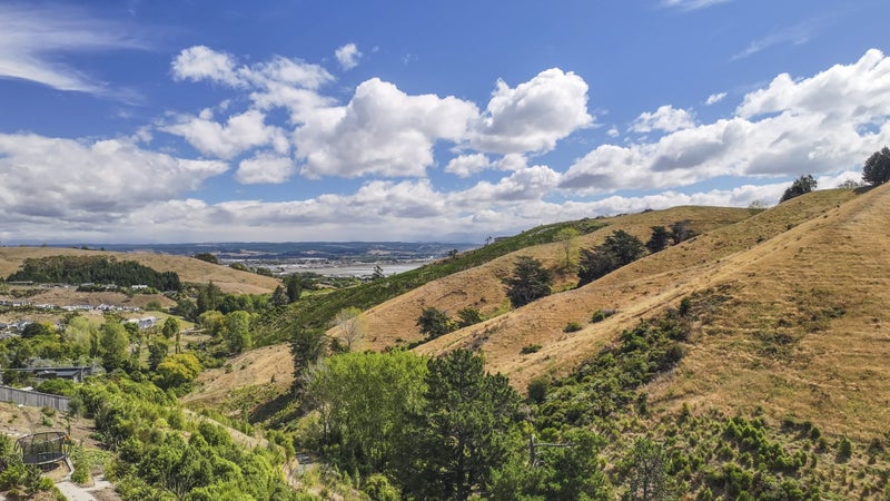 40 Huntaway Close, Stoke, Nelson - Carousel 2