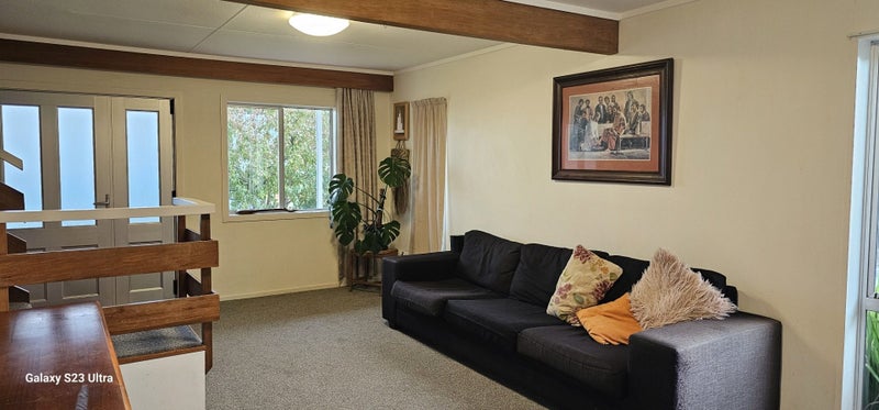 22A Foster Road, Temple View, Hamilton - Carousel 19