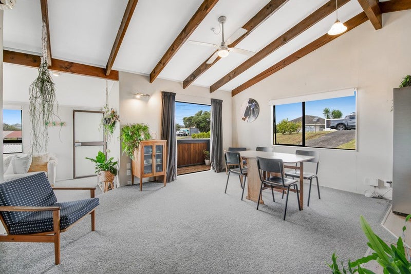 22 Moffat Road, Red Beach, Red Beach - Carousel 2