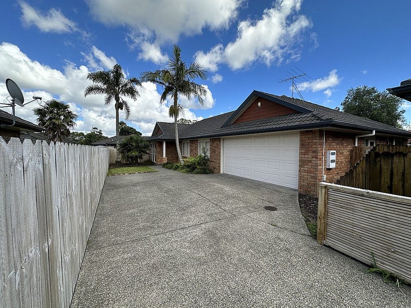 9 Brosna Place, East Tamaki, Auckland - Carousel 2