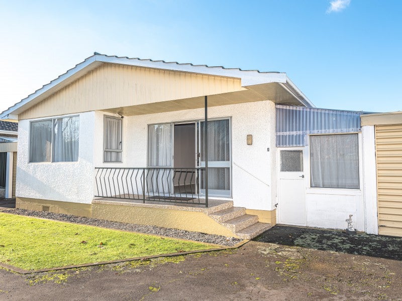 51C Nixon Street, Whanganui East, Whanganui - Carousel 17