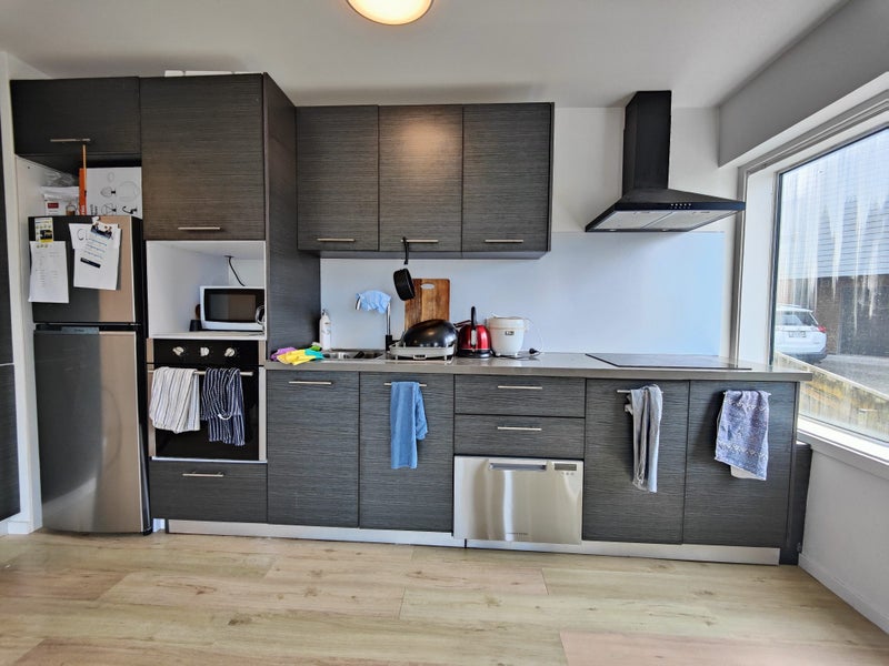 2/32 Akaroa Drive, Maupuia, Wellington - Carousel 2