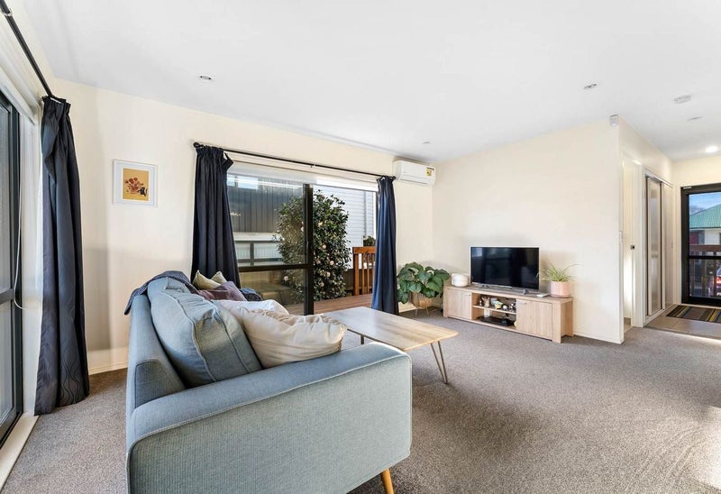164 Barrack Road, Mt Wellington, Auckland - Carousel 2