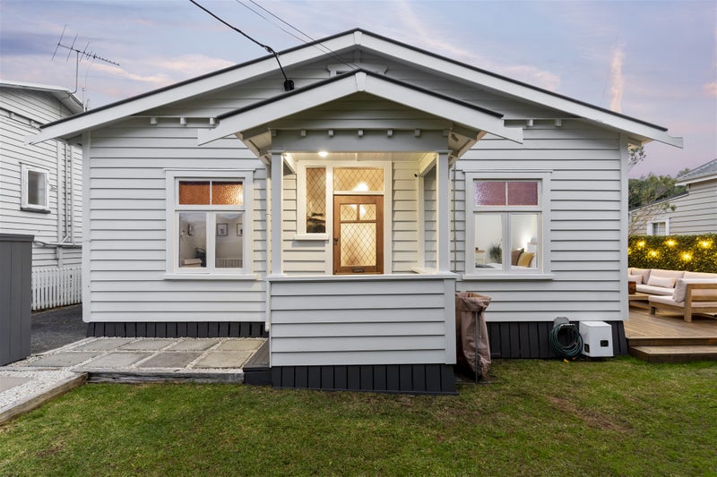 1/26 Haverstock Road, Sandringham, Auckland - Carousel 18
