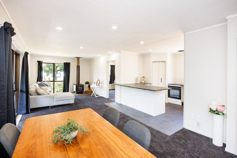 4 Ngarimu Street, Roslyn, Palmerston North - Carousel 2