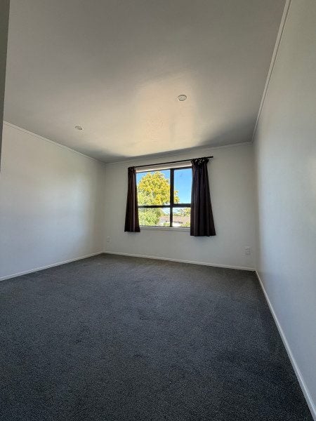 18 Heathberry Close, Papatoetoe, Auckland - Carousel 18