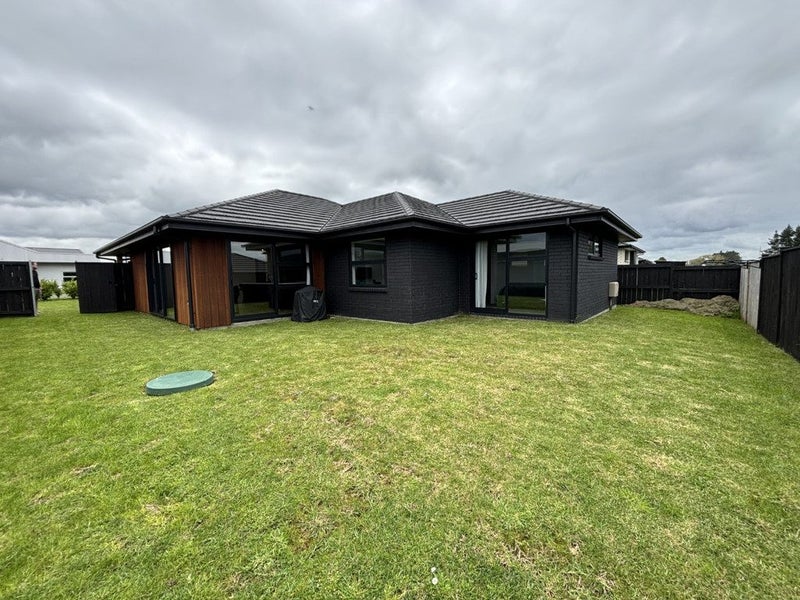 11 Tabernacle Street, Karaka, Papakura - Carousel 21
