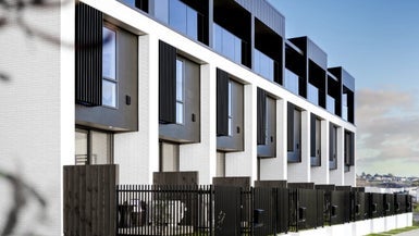 102 Whakatupu Road, Flat Bush, Auckland - Carousel 1