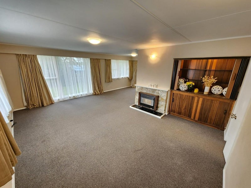 34 Kelvin Grove Road, Kelvin Grove, Palmerston North - Carousel 2