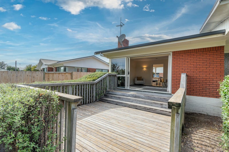 14 Lamont Street, Chartwell, Hamilton - Carousel 2