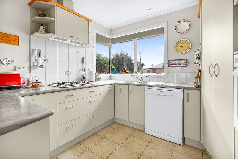 28 Mickelson Avenue, Rototuna, Hamilton - Carousel 2