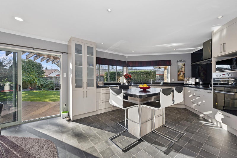 7 Halcione Close, Flagstaff, Hamilton - Carousel 2