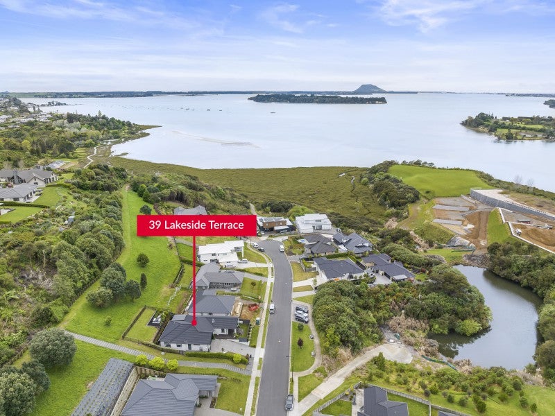 39 Lakeside Terrace, Omokoroa, Omokoroa - Carousel 2