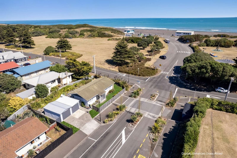 2 Rangiora Street, Castlecliff, Whanganui - Carousel 1