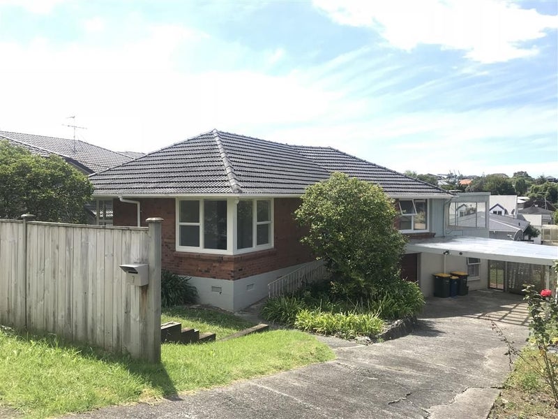 7 Corunna Road, Milford, Auckland - Carousel 1
