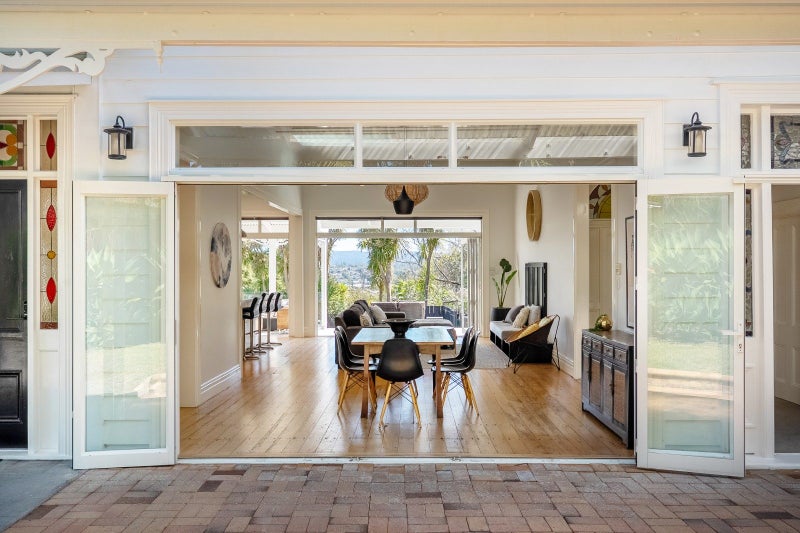 9 Acton Place, Avondale, Auckland - Carousel 2