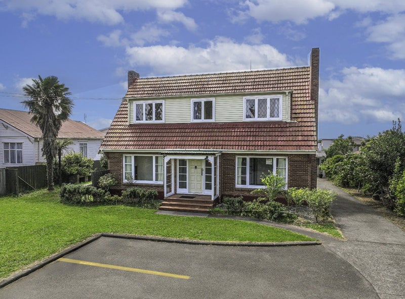 98 Wallace Road, Papatoetoe, Auckland - Carousel 1